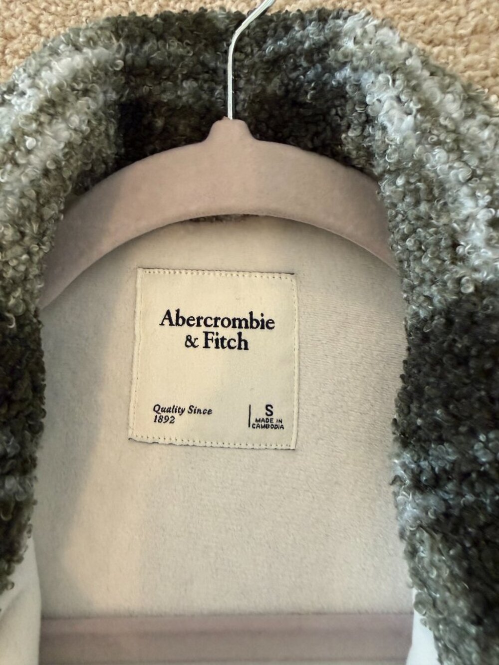 Abercrombie & Fitch Green Plaid Cropped Sherpa Fleece Jacket S - Picture 4 of 6